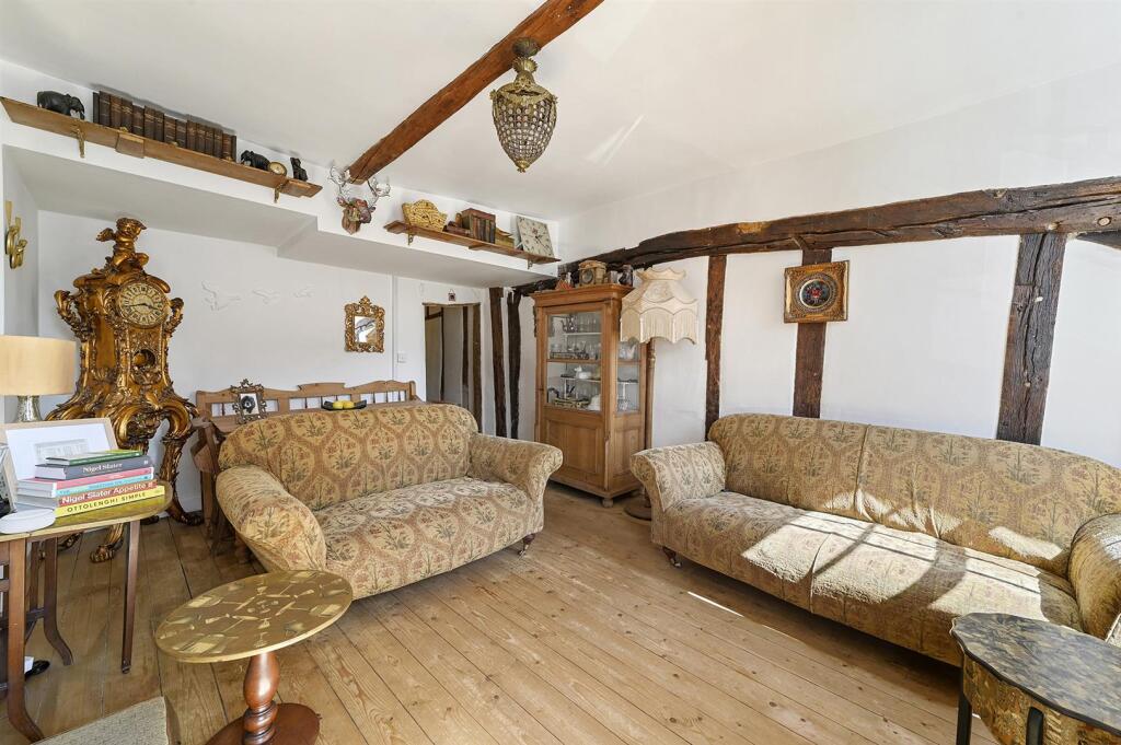 OL-Savills(CF)-7MarketHill-3 (1).jpg