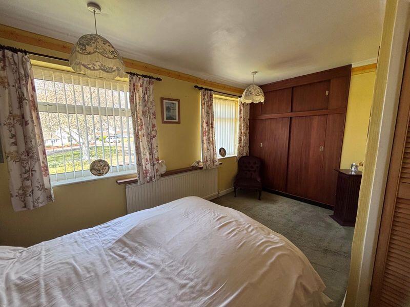 Bedroom Two )Formerly bed 2 and 3)