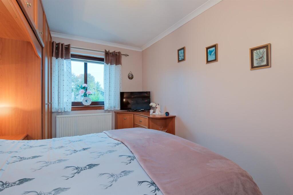 010-15 Westwood Rd, Newmains, Wishaw ML2 9DA.jpg