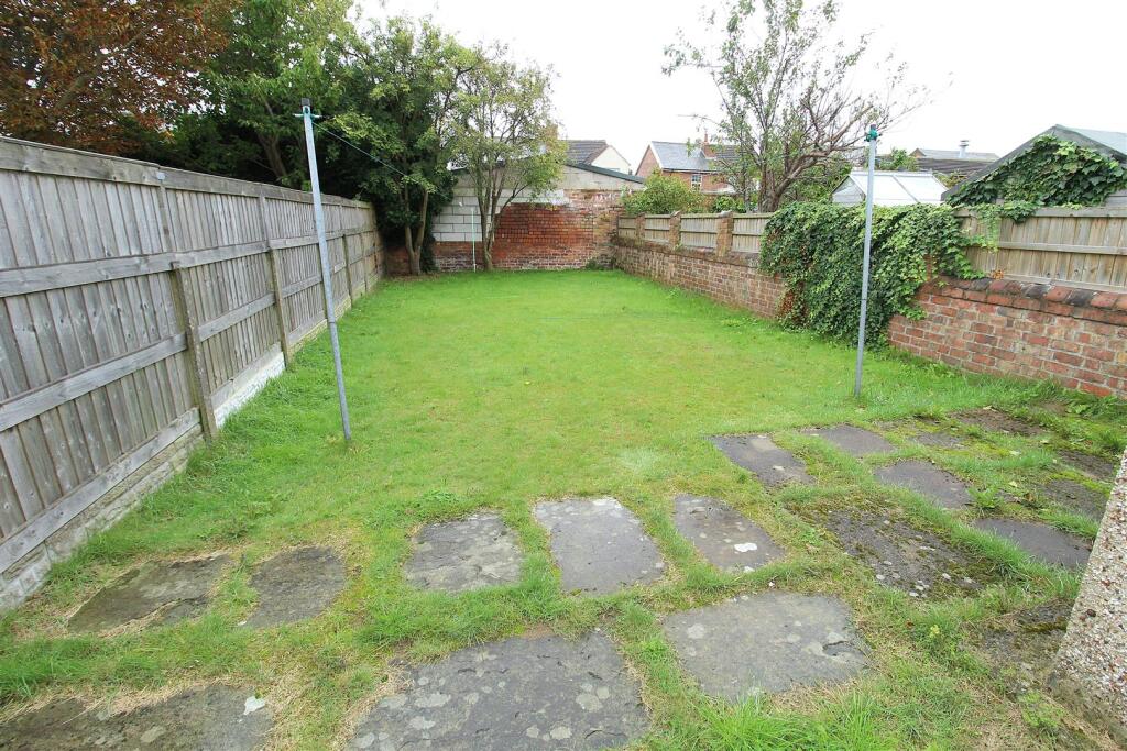 South Facing Rear Garden