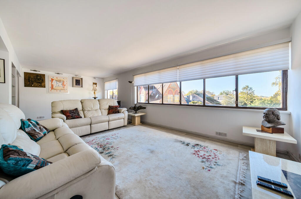 1372182-17-68fb63...