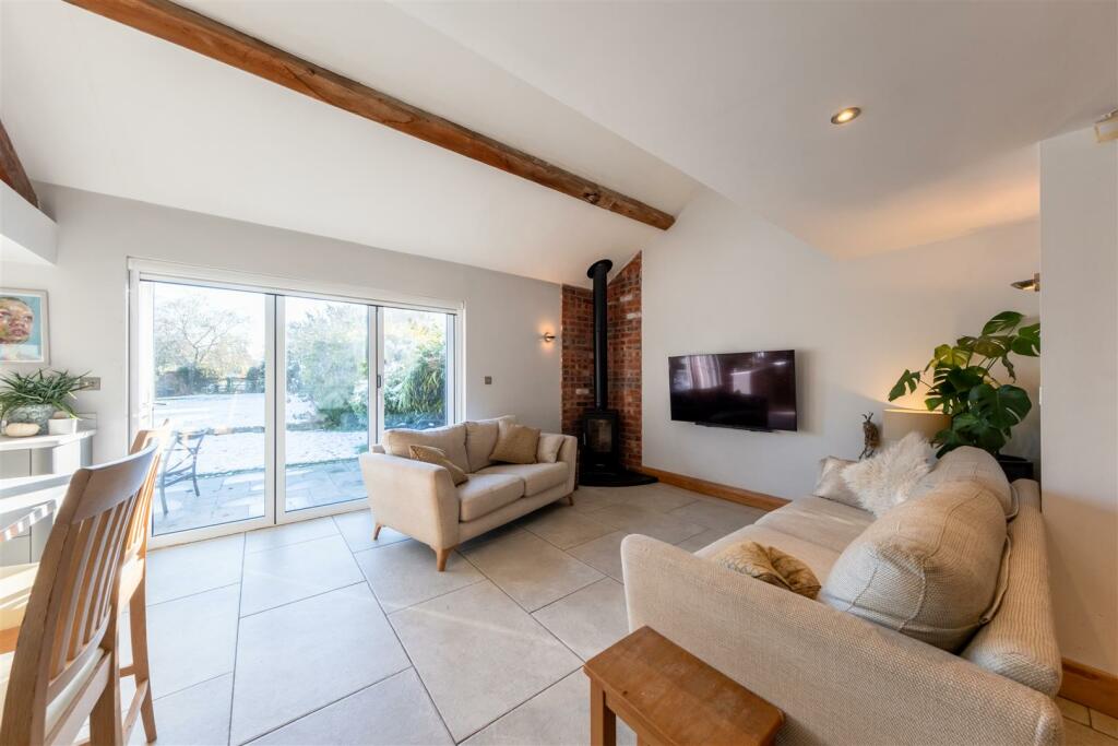 Threshing Barn-010.jpg