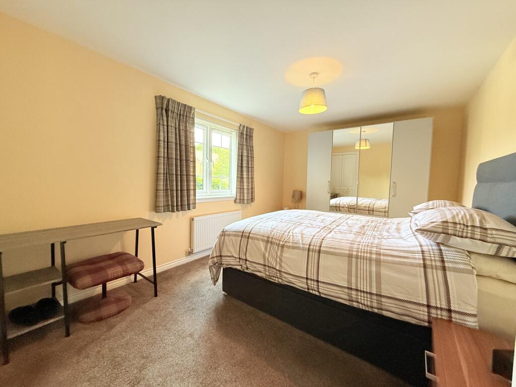 1 Summerpark Way, Dumfries, DG1 3FW - Braidwoods S