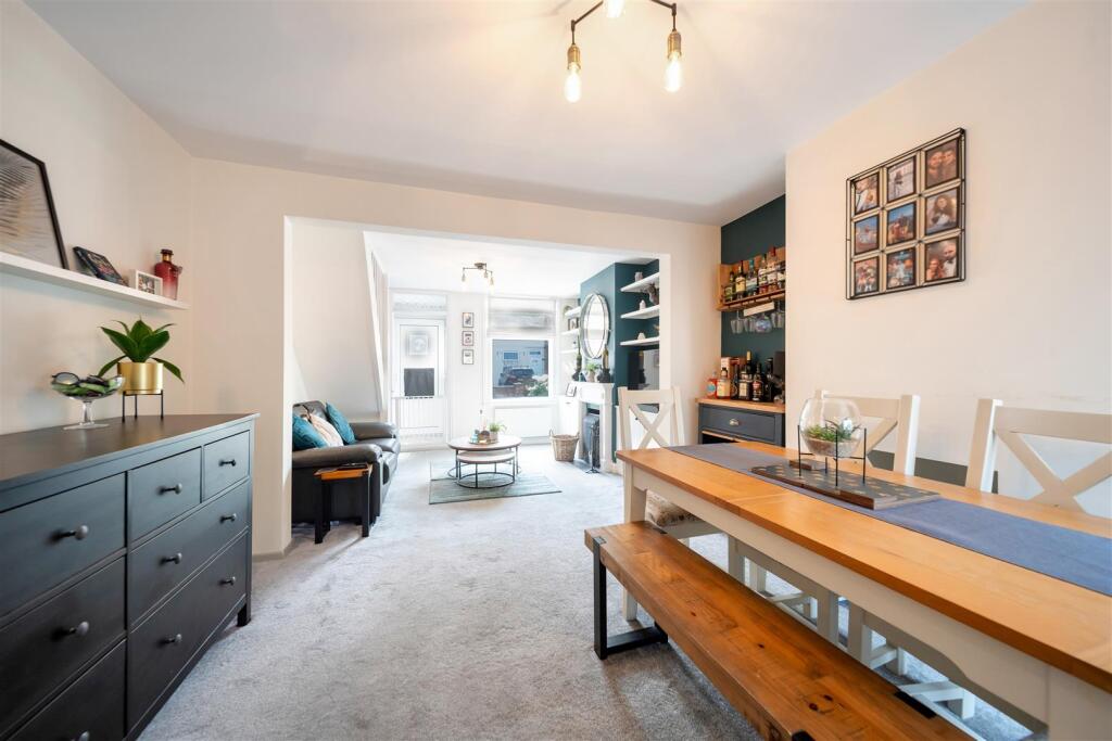 60 Parliment Road-44.jpg