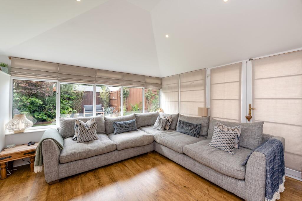 Garden room