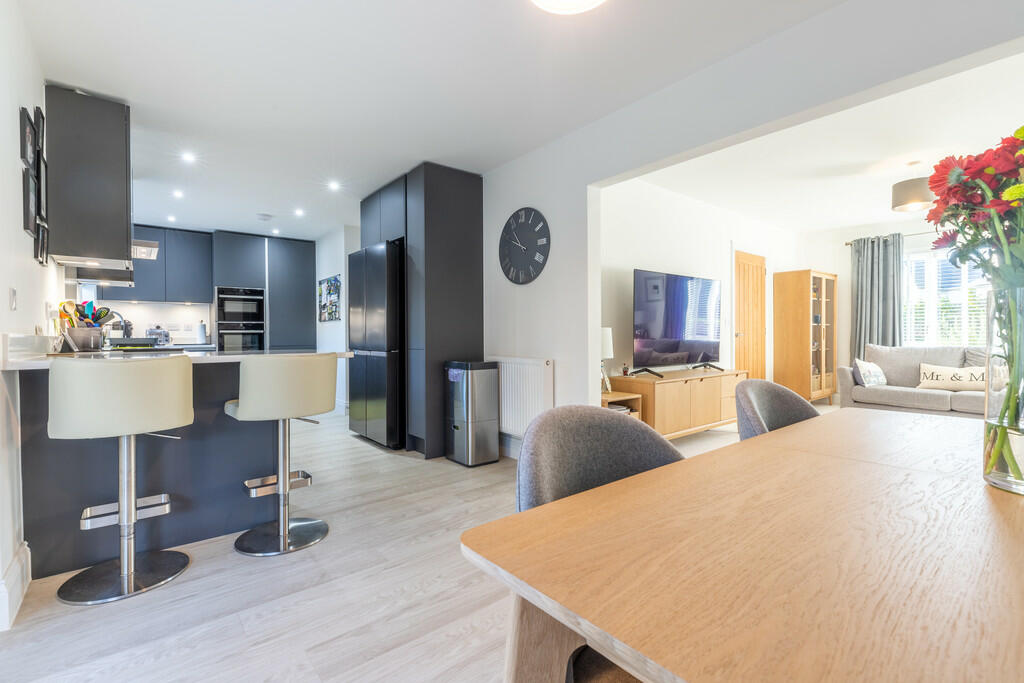 Kitchen/Dining Ro...