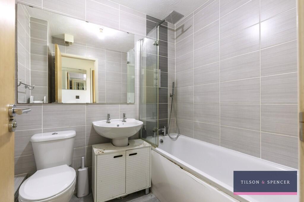 Bathroom 2