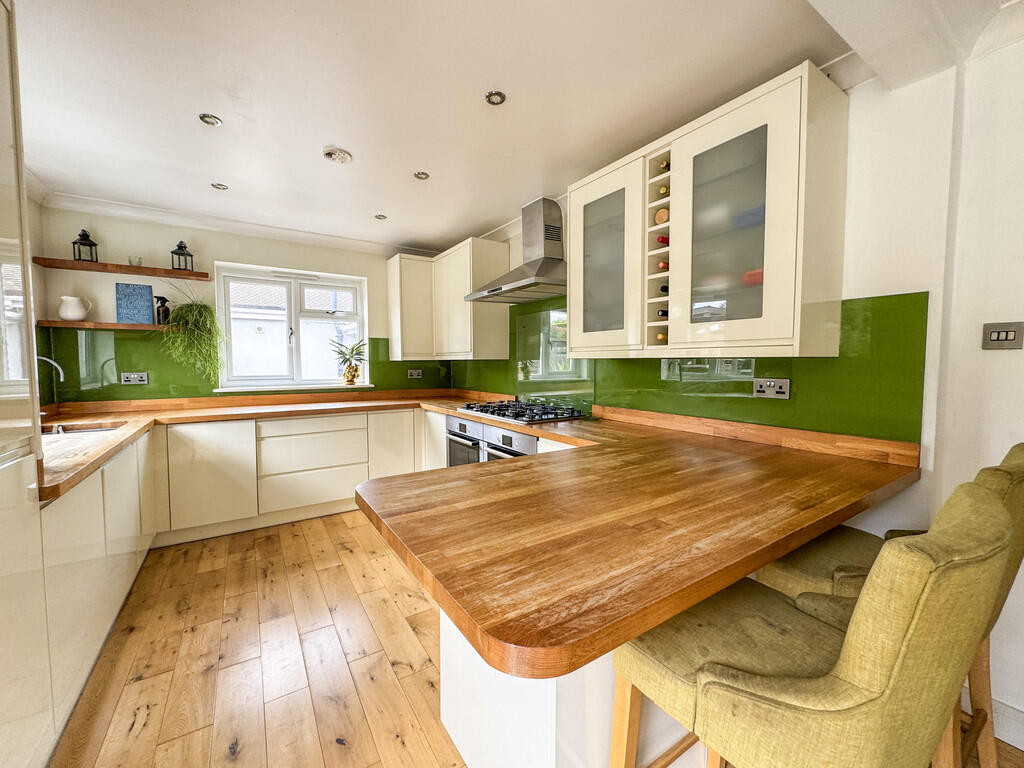 kitchen diner2