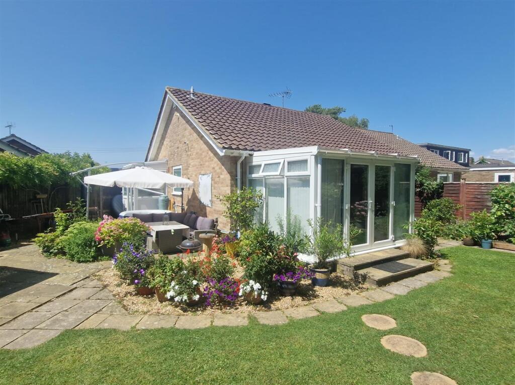 New rear garden 5.jpg