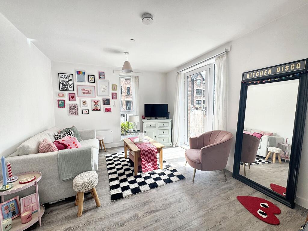 Lounge/Diner/Kitchen