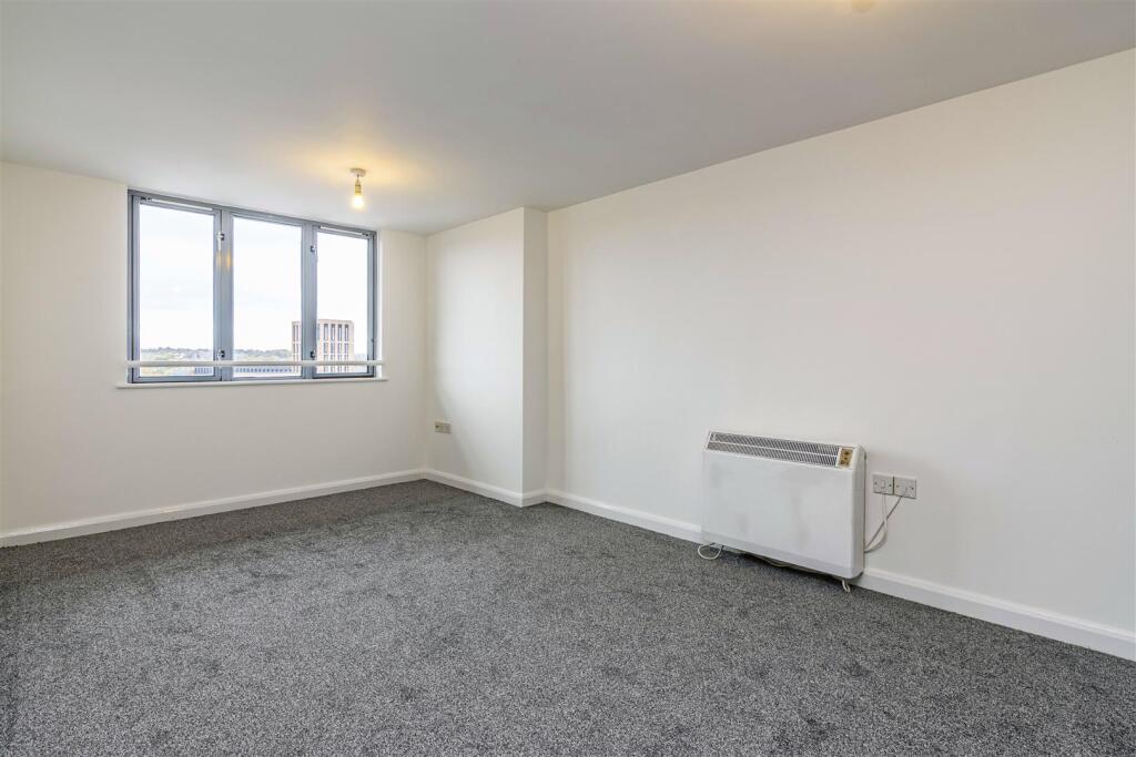 603SheridanCourt-3.jpg
