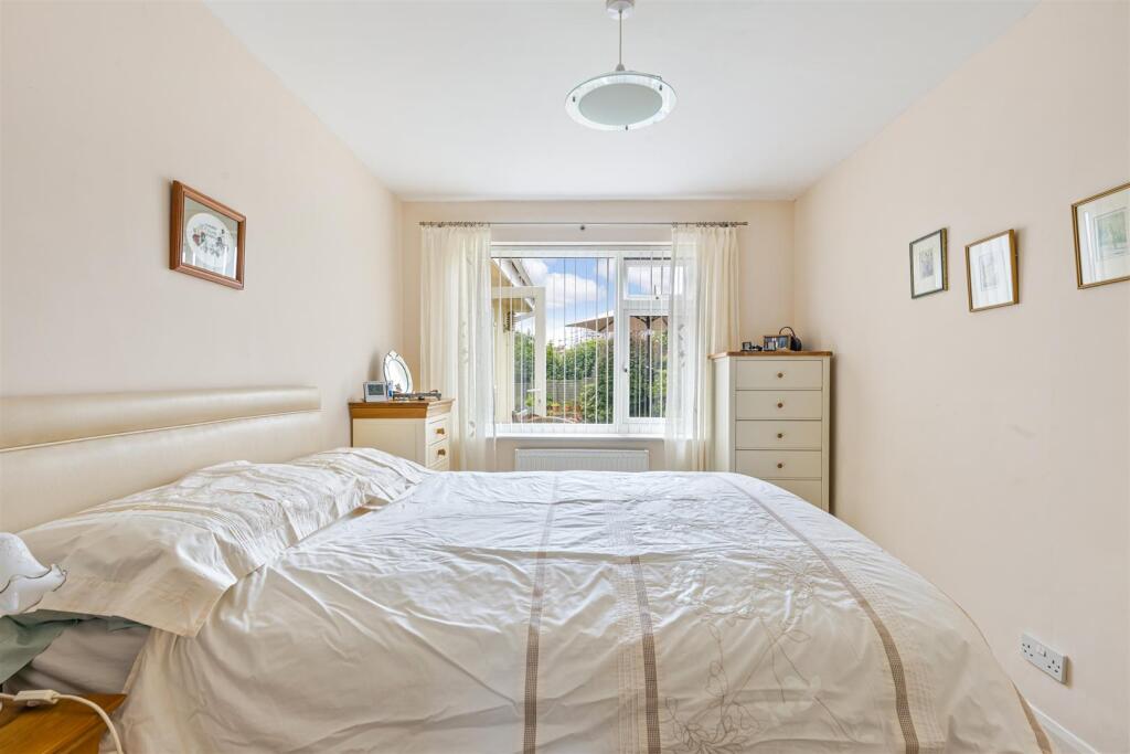 A12 - 2 Start Bay Park Strete - 250708.jpg