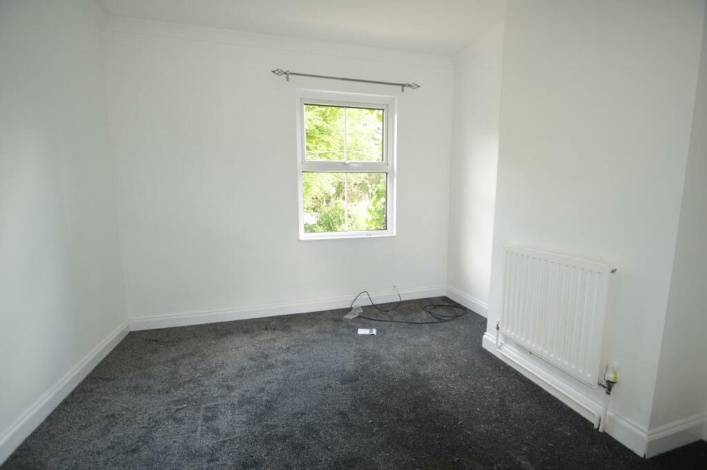 10 East Mill bedroom two.JPG