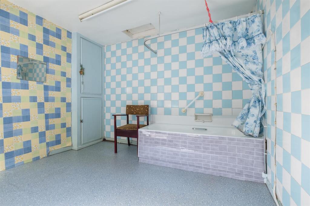 untitled (19 of 25).jpg