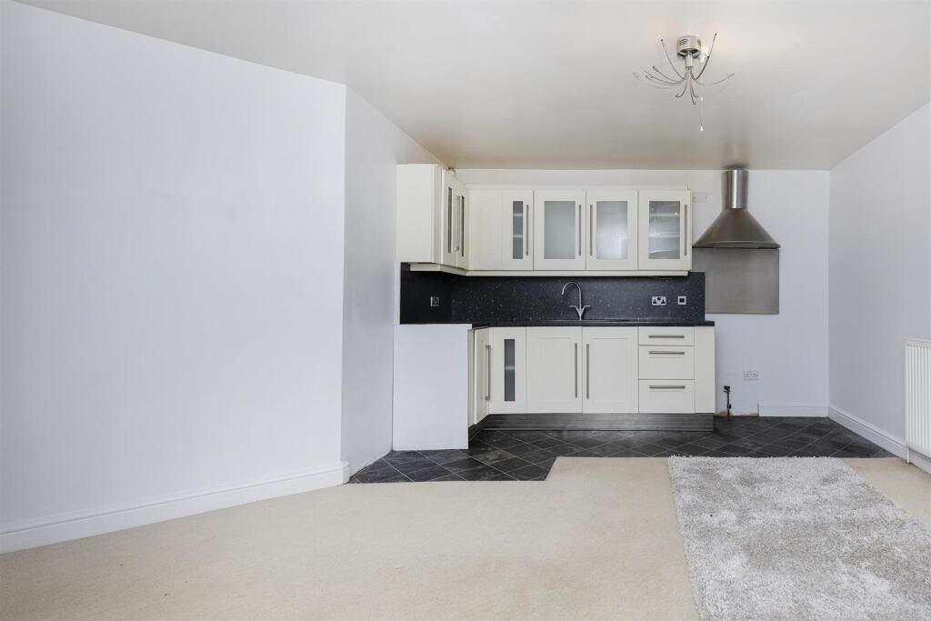 Bramleys Estate Agents - Hoults Lane - Greetland (