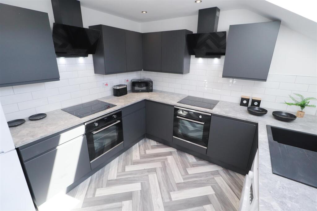 17 Regent Street-30.jpg