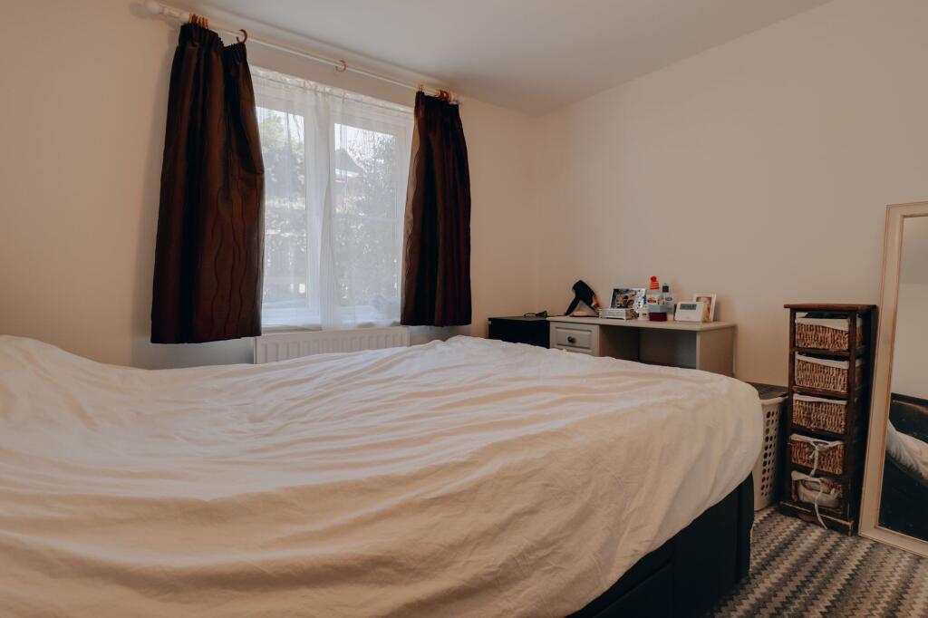 Main bedroom