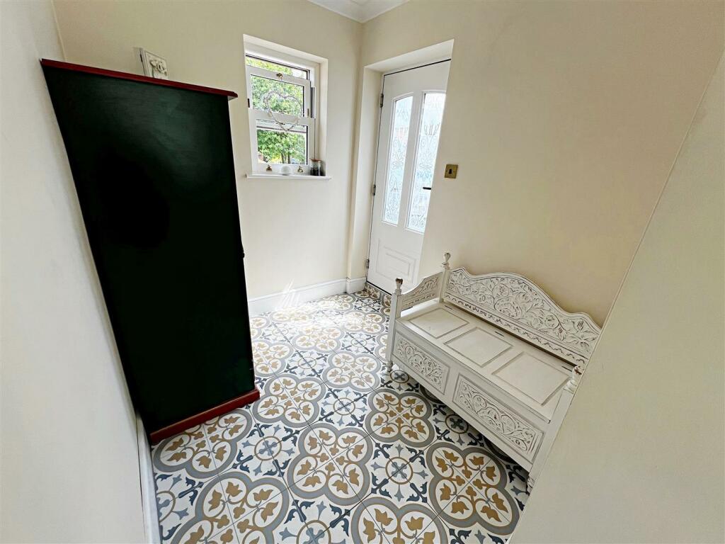 SECOND ENTRANCE HALL