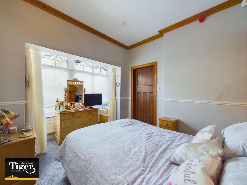 CAM03440G0-PR0024...