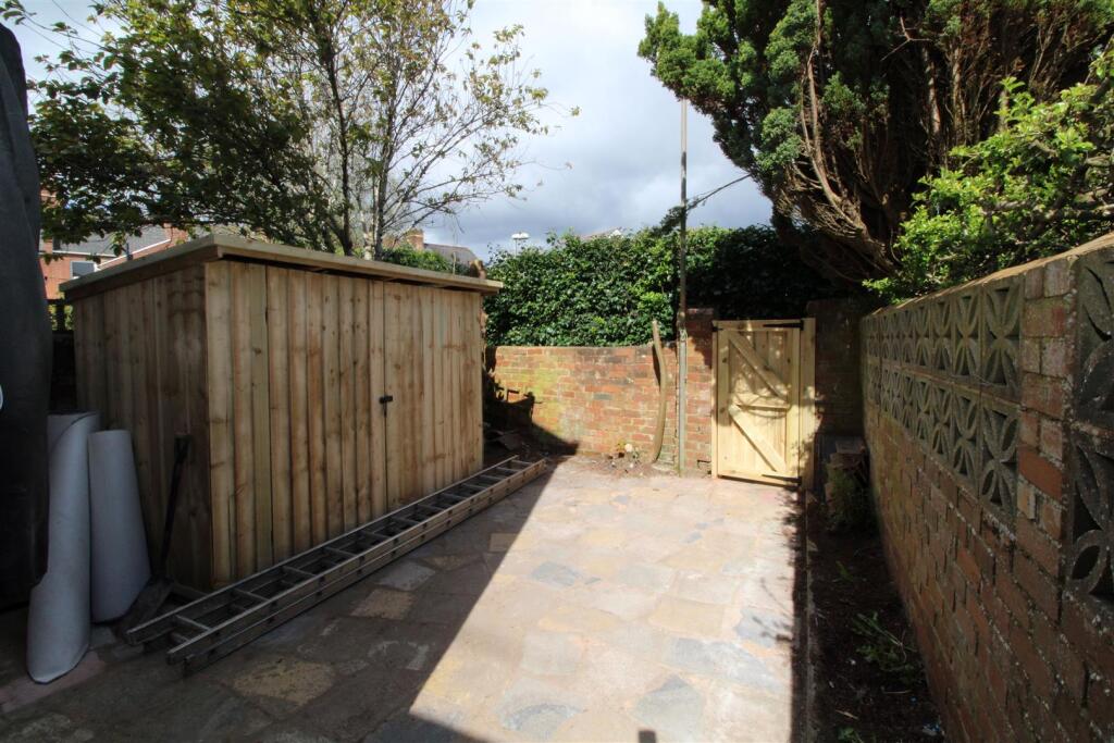 Rear Garden .jpg