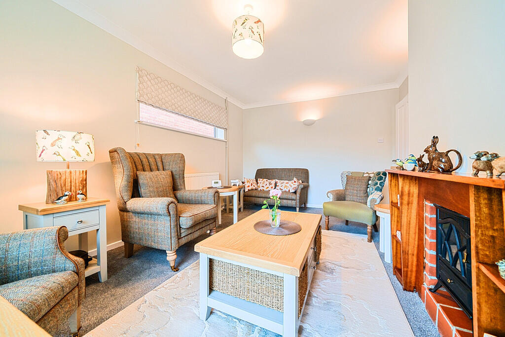 1302782-15-684186...