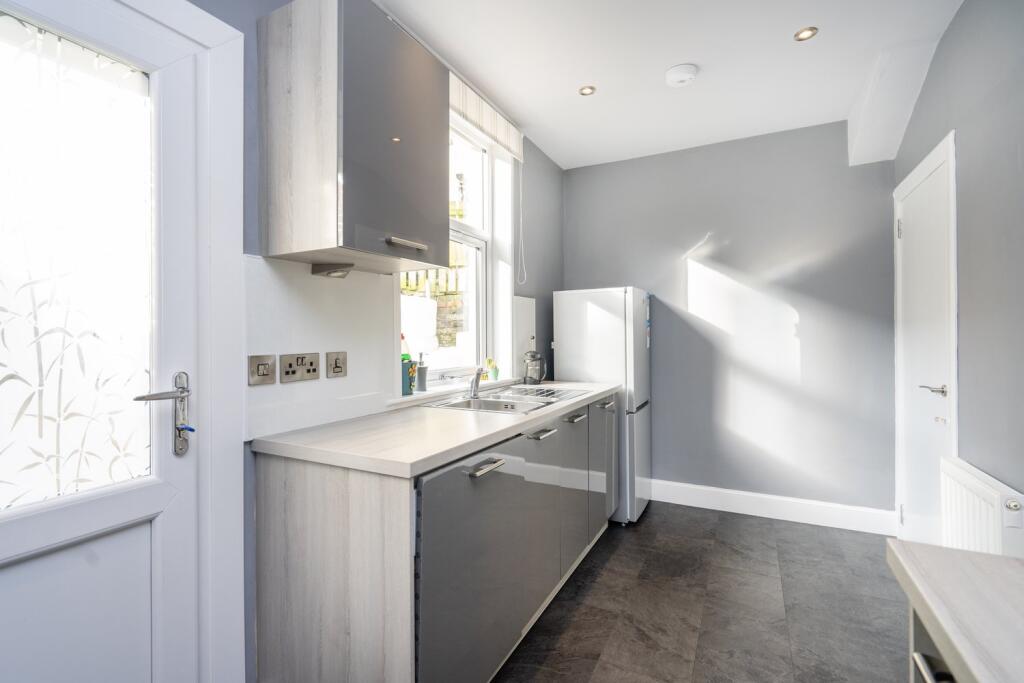 28+Scone+Gardens,+Willowbrae,+Edinburgh,+EH8+7DQ+(