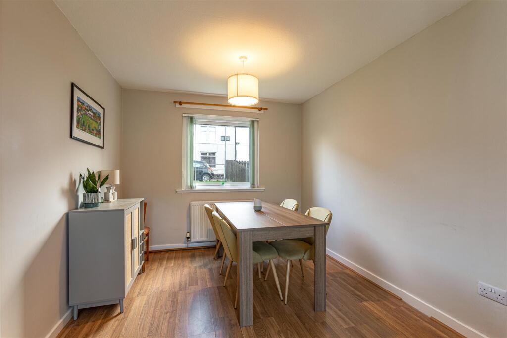 7 The Valley Selkirk 16.JPG