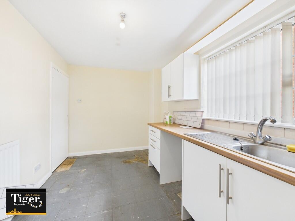 CAM03440G0-PR0266...