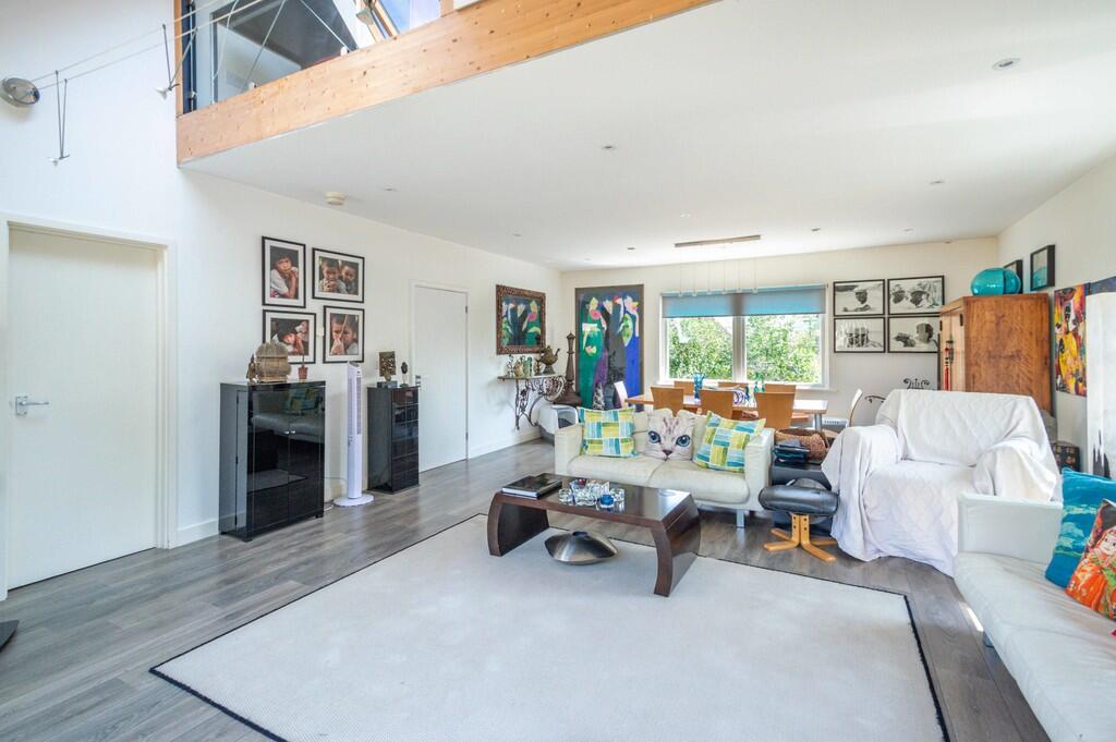 Folly Hill House-...