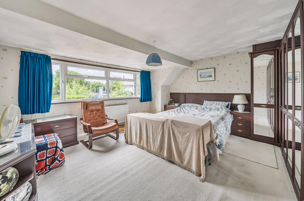 14-1324745-14-687...