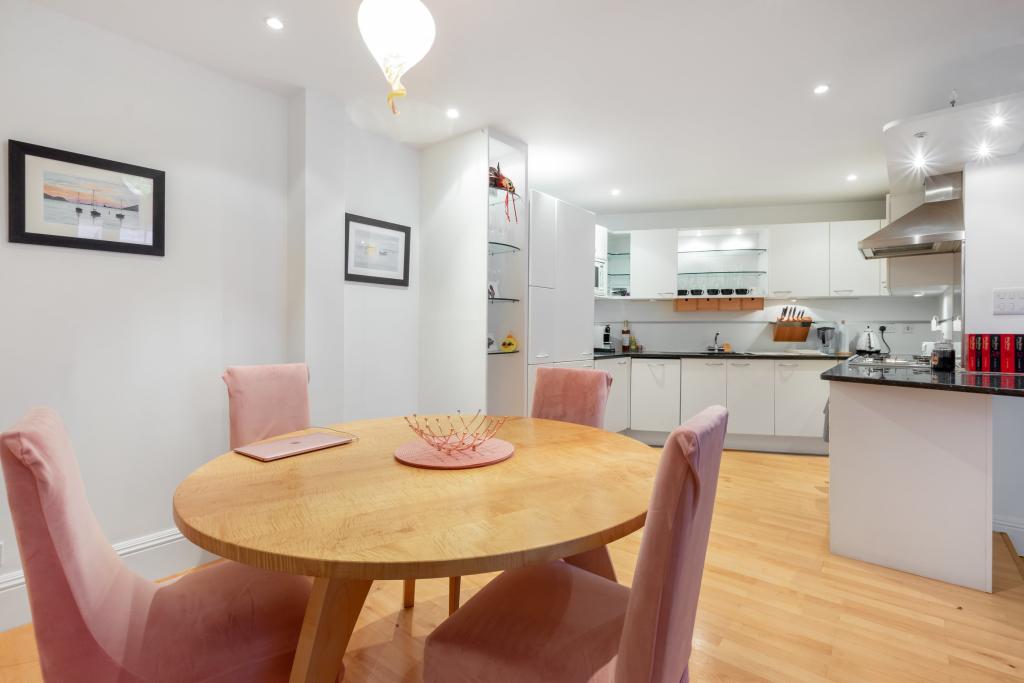 Kingsley Mews 4 Ph4