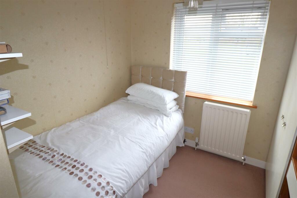 Bedroom 3.JPG