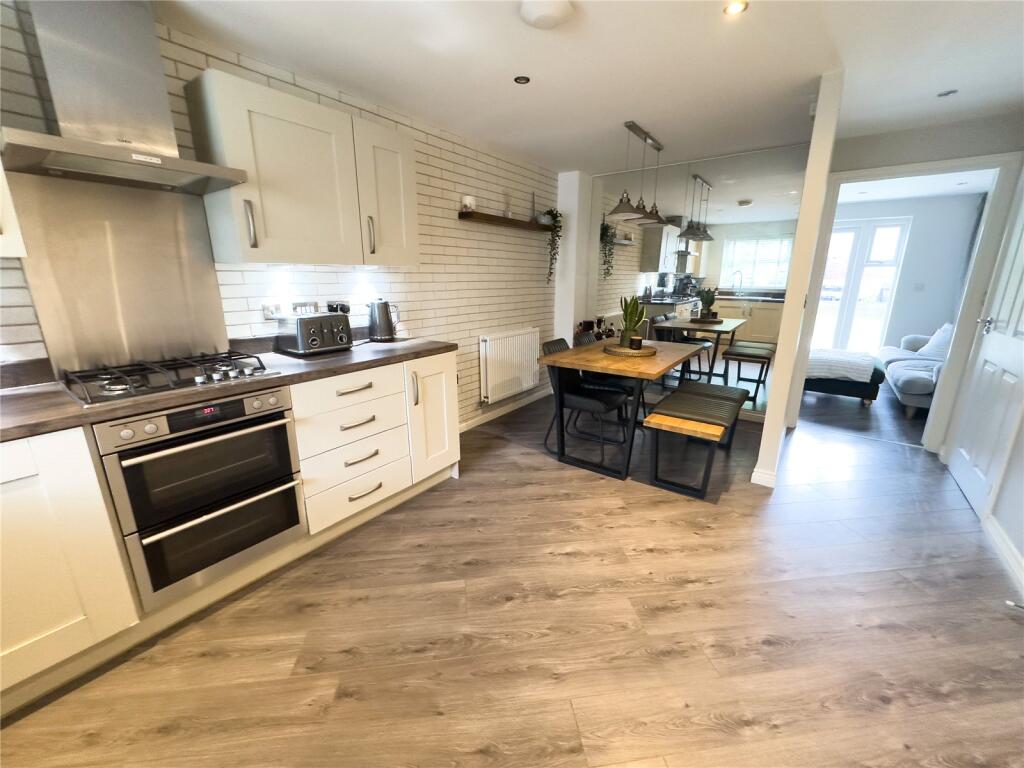 Picture No. 09