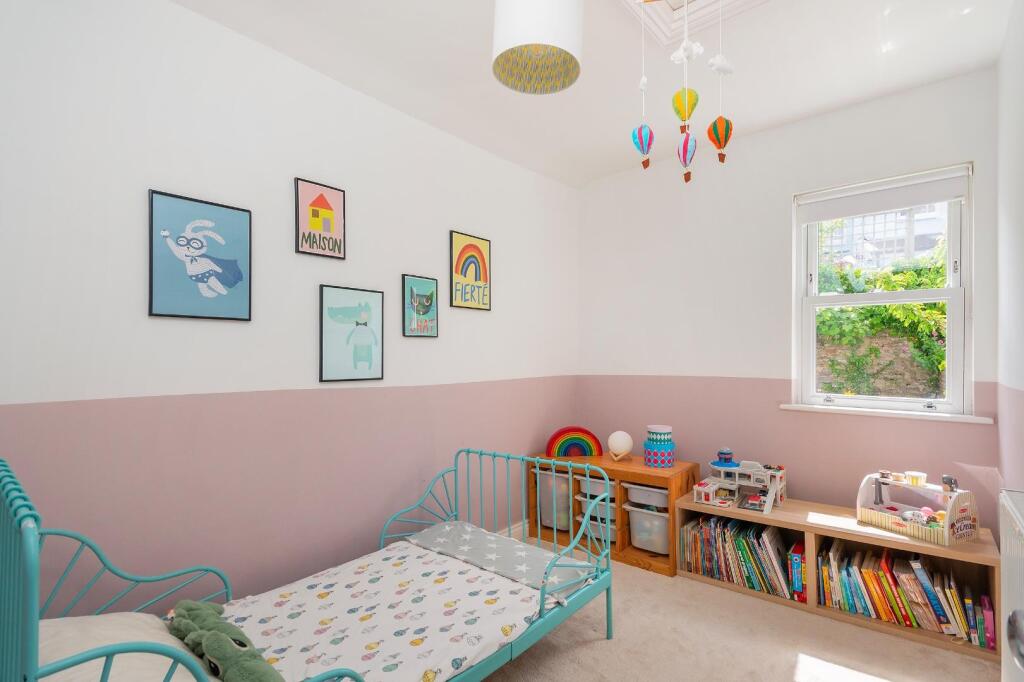 1I1RSE - Bedroom I.jpg