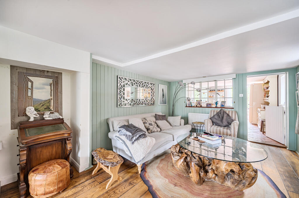 1359075-3-68e9639...