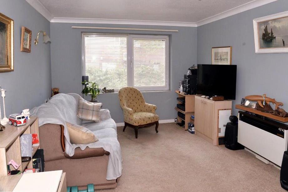 lounge.jpg