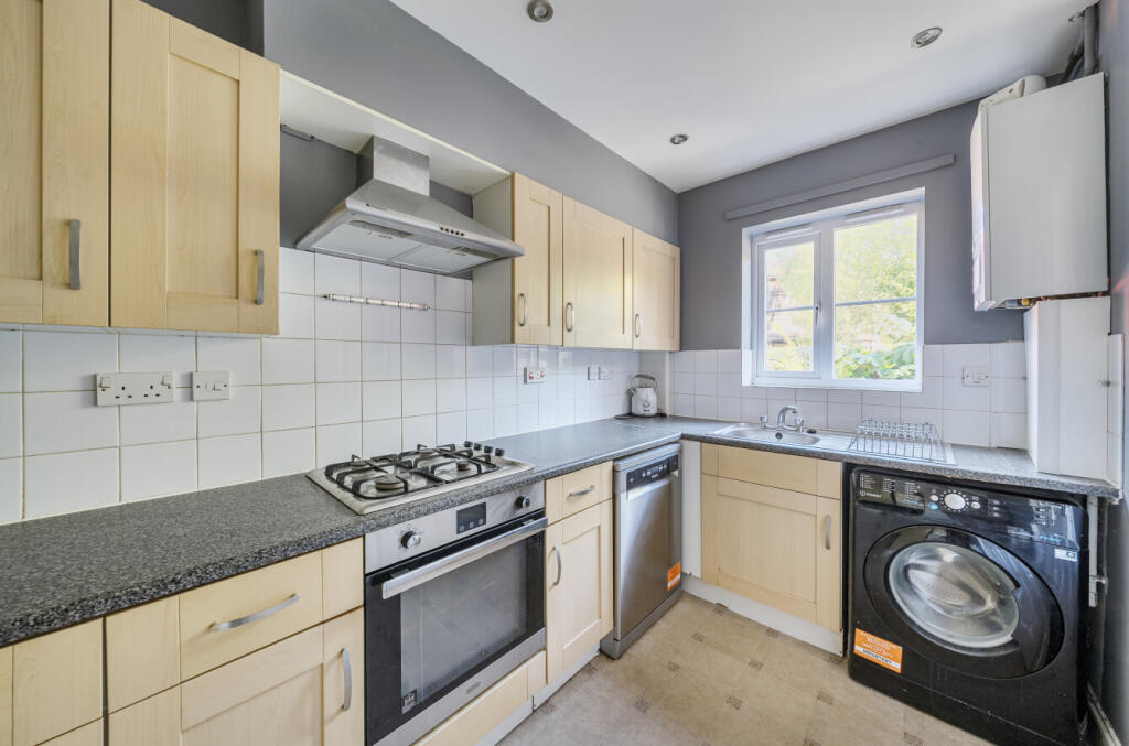 1315414-1-6862554...