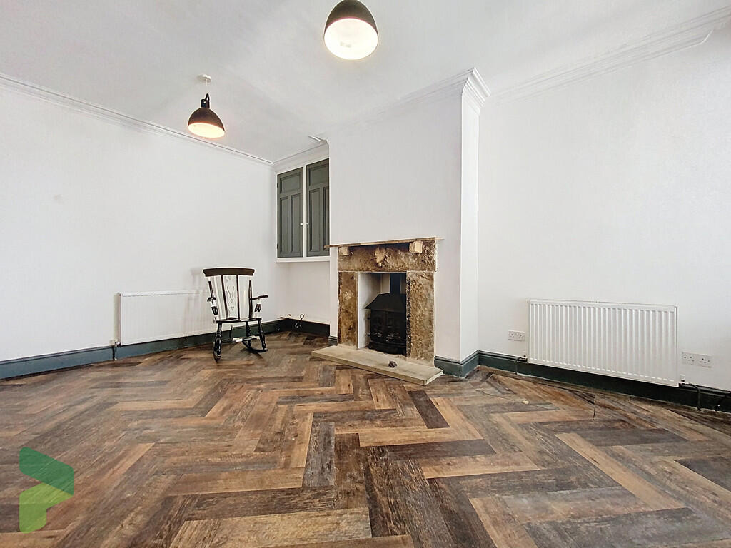 Living Room or Di...