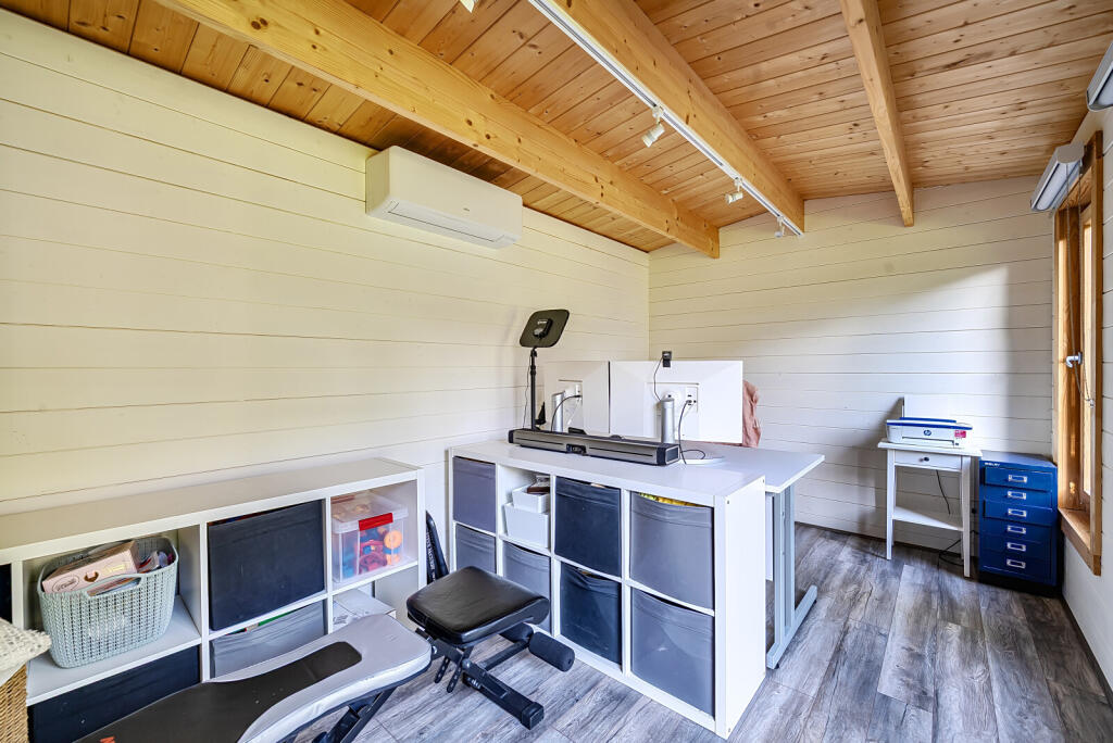 1361314-16-68daa1...