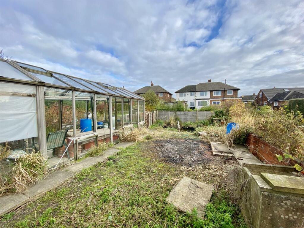 Bramleys Estate Agents - Slipper Lane - Mirfield (