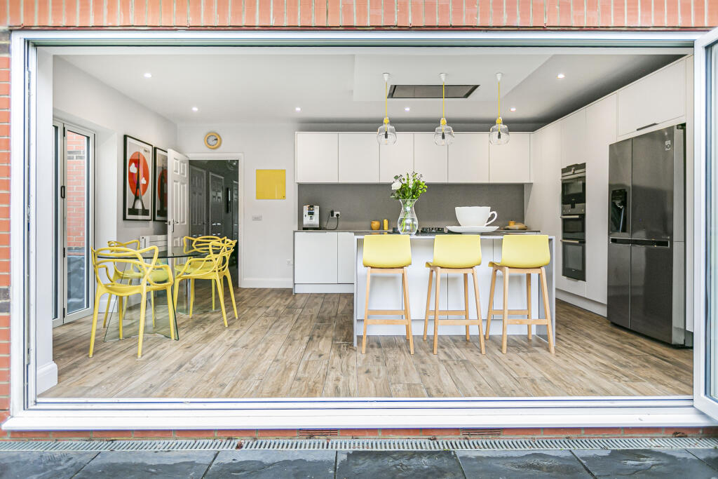 View into kitchen/Dining