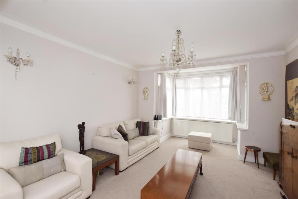 Front reception .jpg