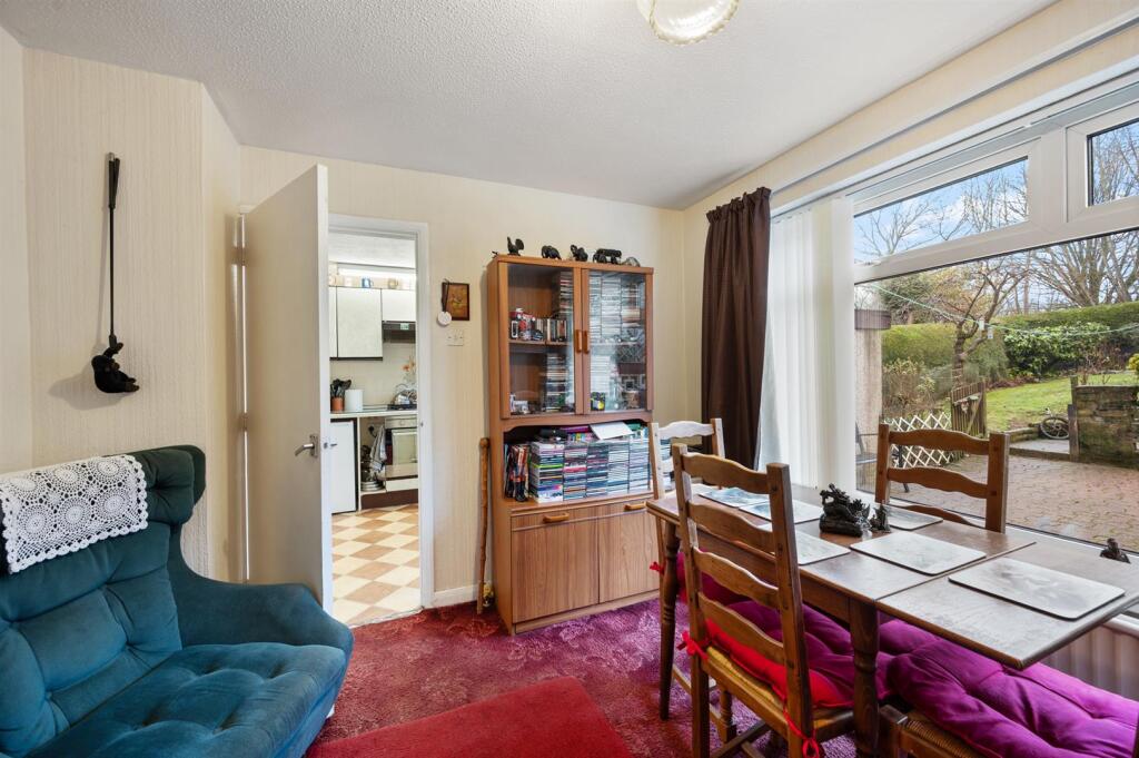 Dining Room to kitchen and window.jpg