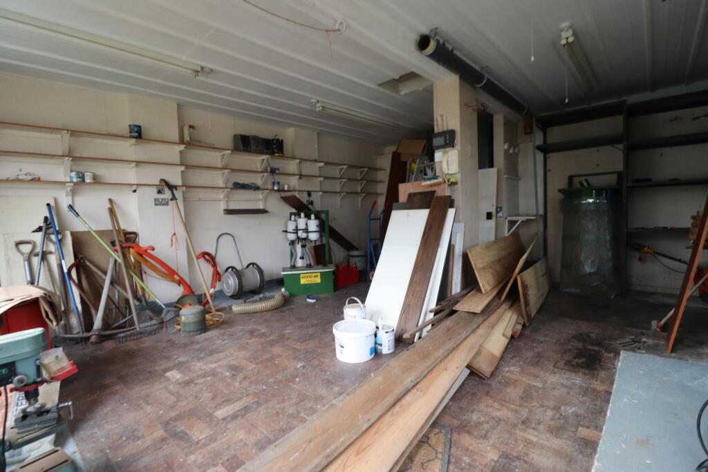 garage