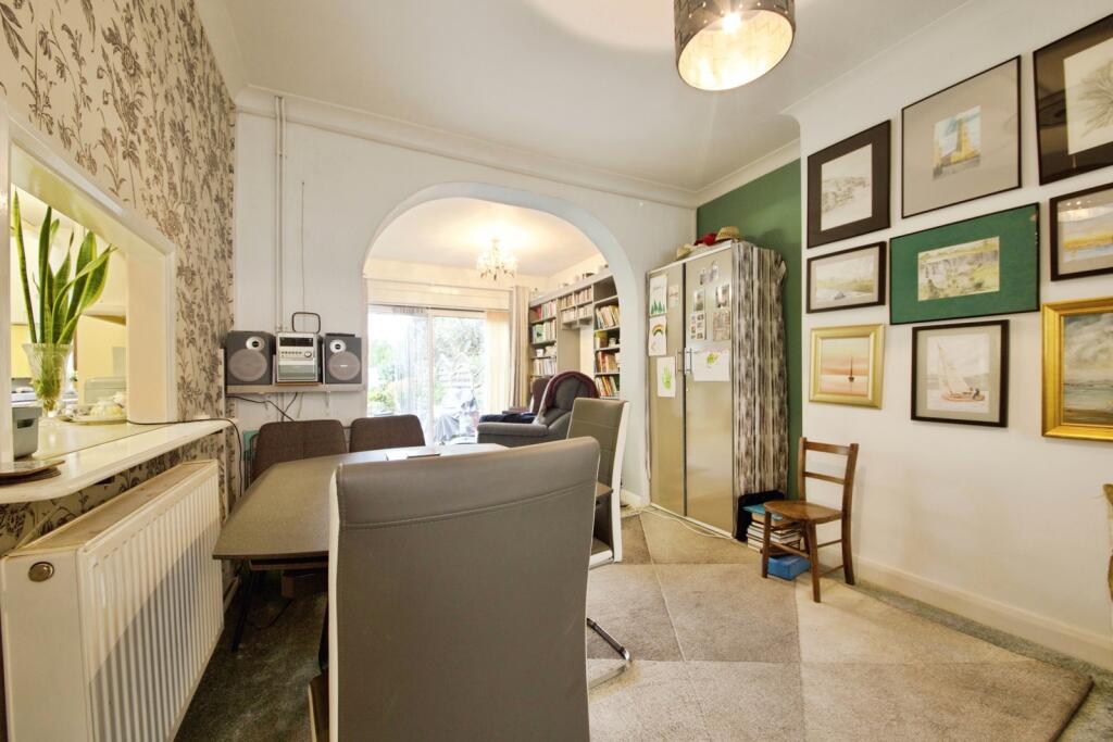pbox-IMG.jpg