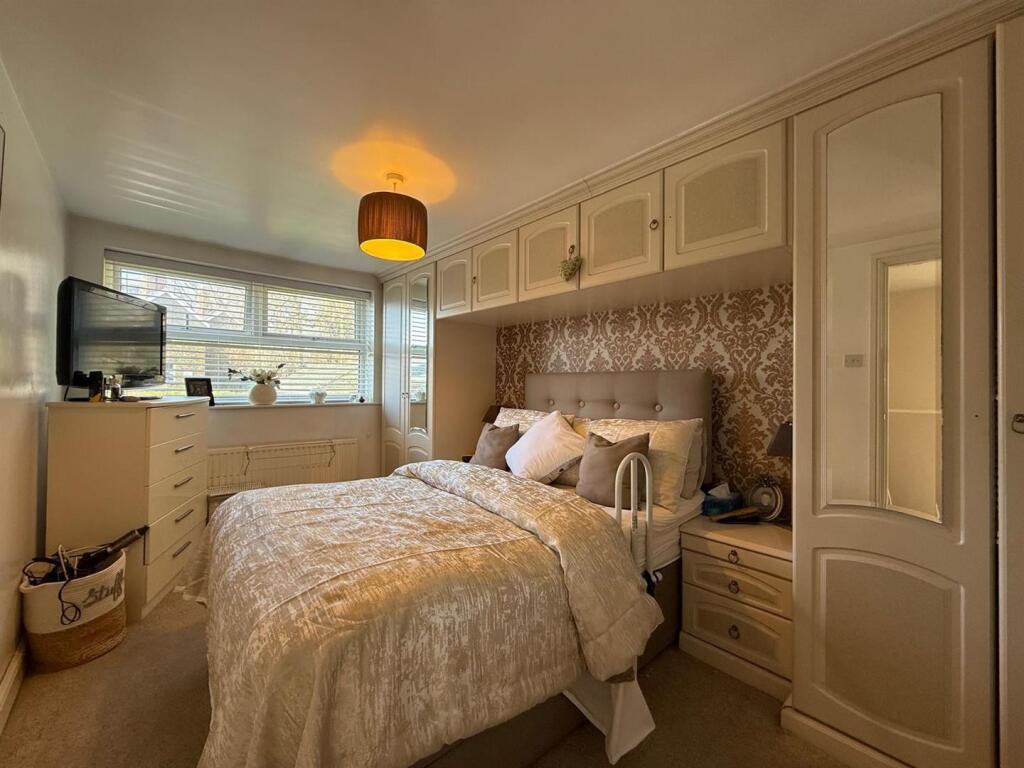Bedroom.jpg