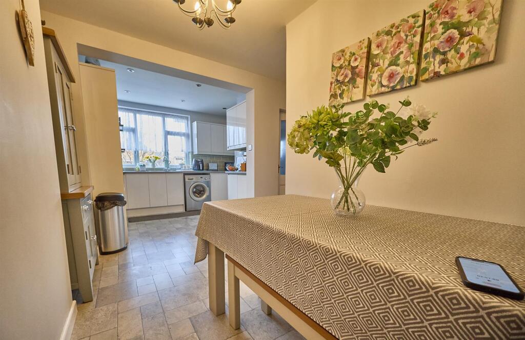 Rear Extended Dining Kitchen