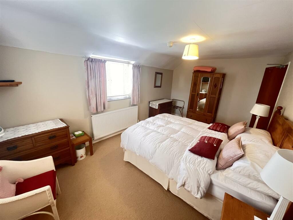 bed 1.JPG