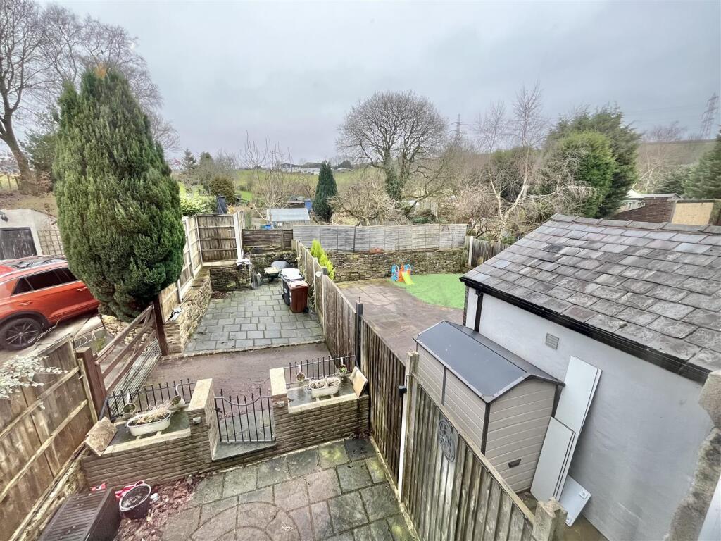 Walled Frontage &amp; Rear Garden