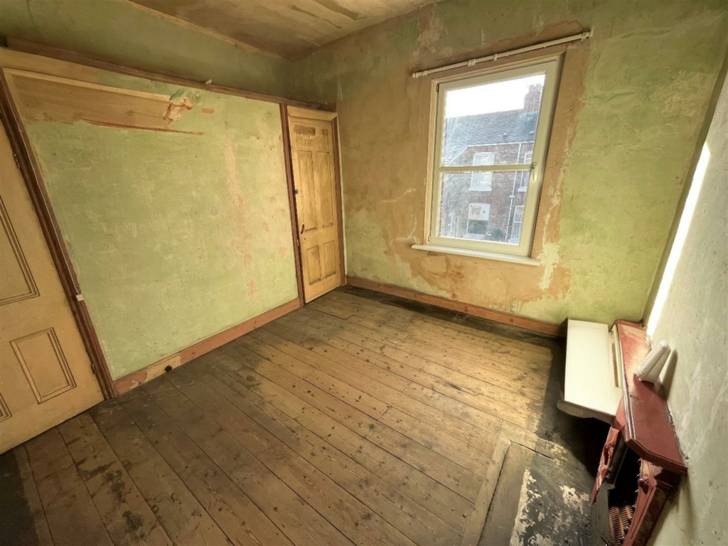 Bedroom 2 Aspect 2
